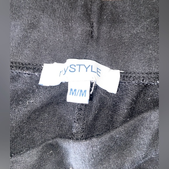 MyStyle Comfy Shorts - Picture 2 of 3